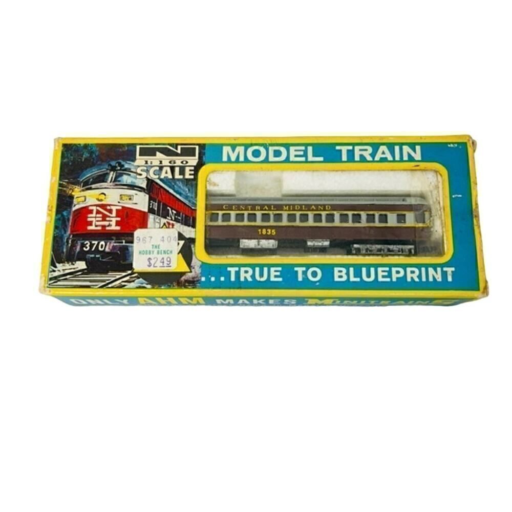 Vintage AHM N Scale Passenger Car Coach 4461S Sante Fe NOS